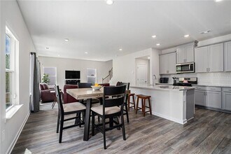 279 Persian Ivy Way in Dallas, GA - Building Photo - Building Photo