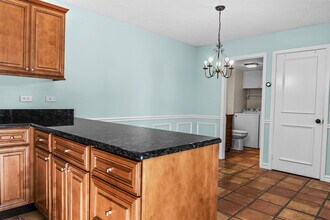 110 1st Terrace in Palm Beach Gardens, FL - Foto de edificio - Building Photo