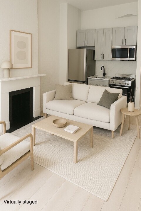 51 Leroy St in New York, NY - Building Photo