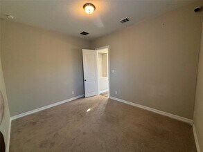20826 Stonebreak Ln in Spring, TX - Foto de edificio - Building Photo