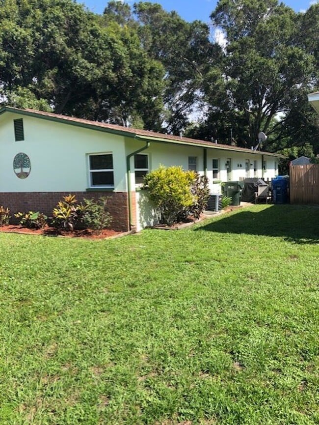 property at 3022 Meadow Lake Ave
