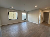 160 Princeton St, Unit 152-503 in Boston, MA - Building Photo - Building Photo