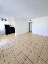 908 N Jones Blvd in Las Vegas, NV - Building Photo - Building Photo