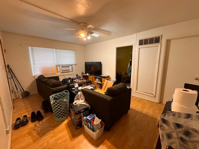 property at 102 N Lincoln Ave