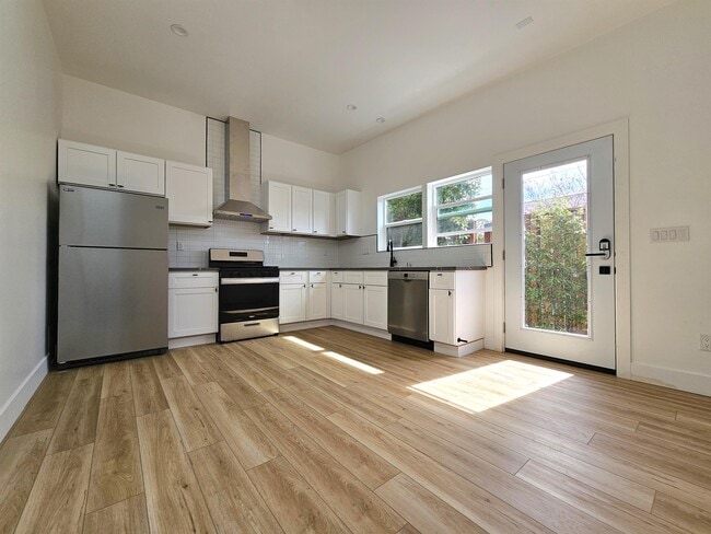 property at 2711 W 60th St