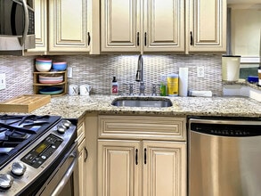 328 Garden St, Unit 1 in Hoboken, NJ - Building Photo - Building Photo