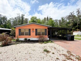 7139 Alamanda Blvd W in Lake Wales, FL - Building Photo