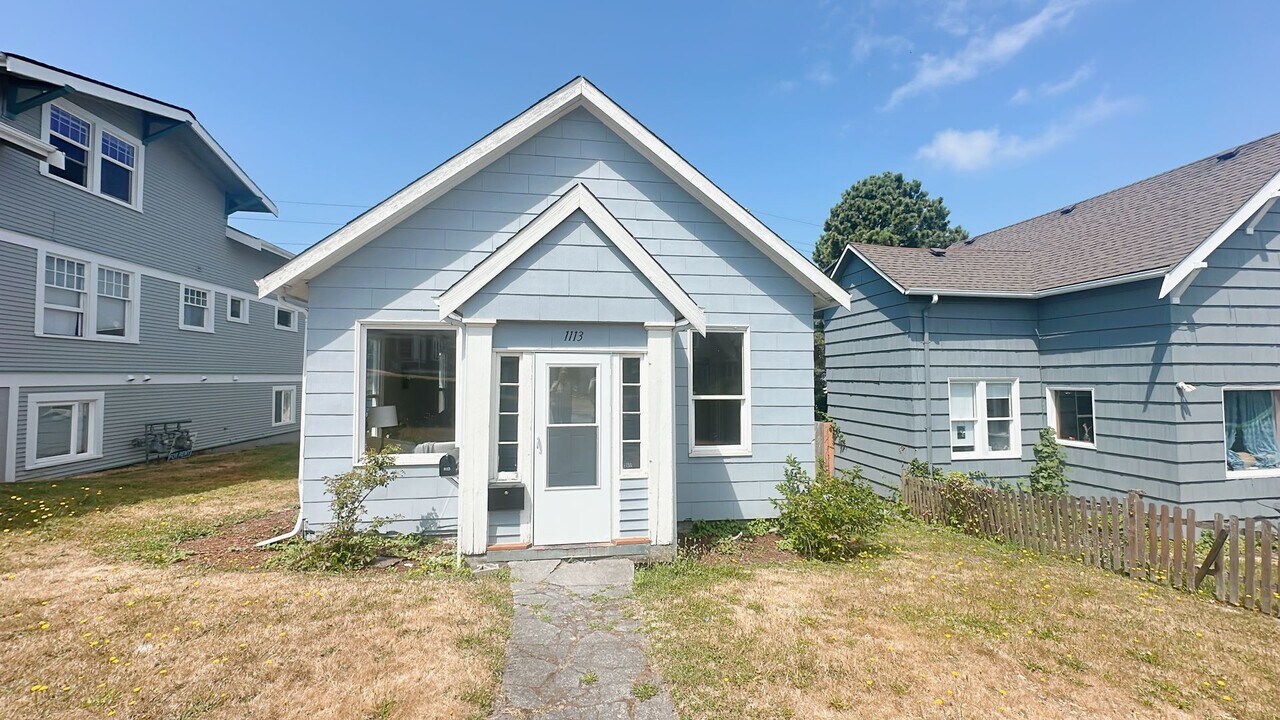 1113 High St in Bellingham, WA - Foto de edificio