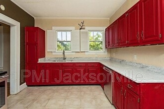 1211 Hollywood Ave in Jacksonville, FL - Building Photo - Building Photo