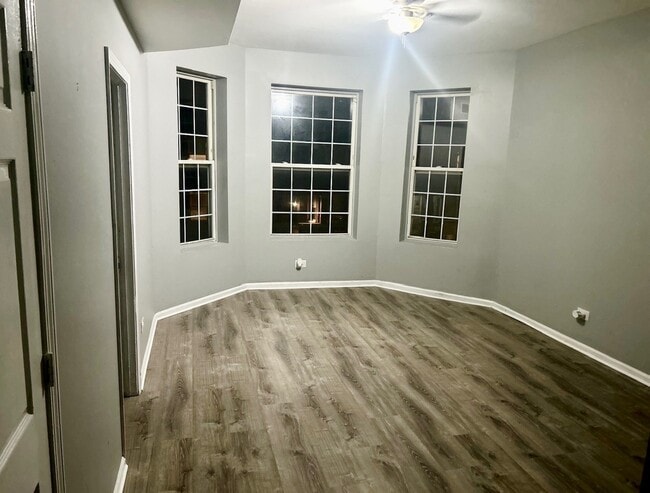 3917 W Van Buren St in Chicago, IL - Building Photo - Building Photo