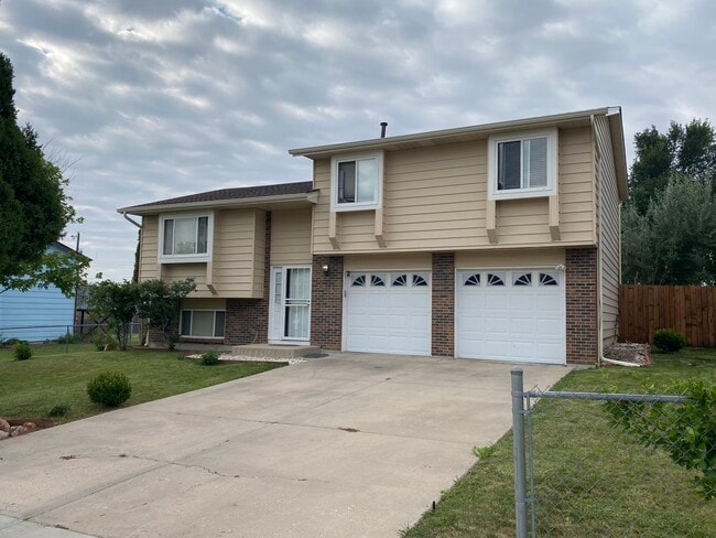 property at 325 Catalina Dr