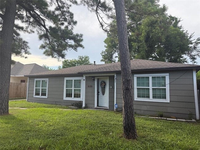 4121 Clover St in Houston, TX - Foto de edificio - Building Photo