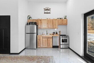 14 Washburn Terrace in Saugerties, NY - Building Photo - Building Photo
