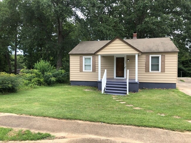 property at 461 Bethlehem Dr
