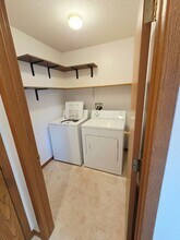 1909 Kyle Lane Northwest in Mandan, ND - Building Photo - Building Photo