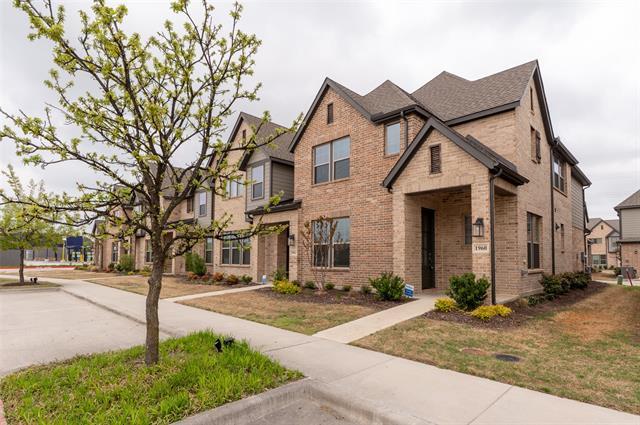 property at 1960 Sweetwater Ln