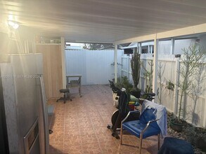 3103 W 70th St in Hialeah, FL - Building Photo - Building Photo