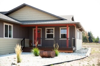 615 Folly Ln in Stevensville, MT - Building Photo - Building Photo