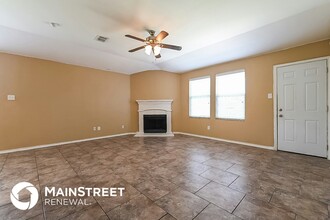 1919 Tulia St in Lancaster, TX - Building Photo - Building Photo