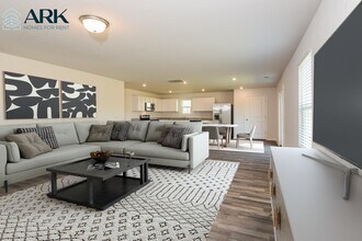 37 Oxford Ln in Kingston, GA - Foto de edificio - Building Photo