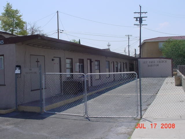 145 Silver Ln in Barstow, CA - Building Photo - Building Photo