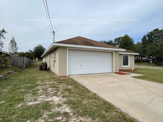 710 Chestnut Ave in Orange City, FL - Building Photo - Building Photo