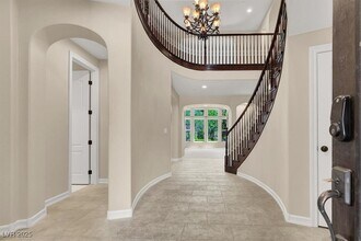74 Contrada Fiore Dr in Henderson, NV - Building Photo - Building Photo