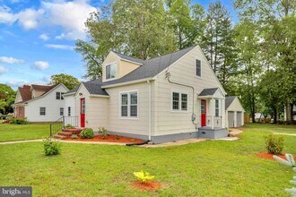 202 Oak St in Hurlock, MD - Building Photo - Building Photo
