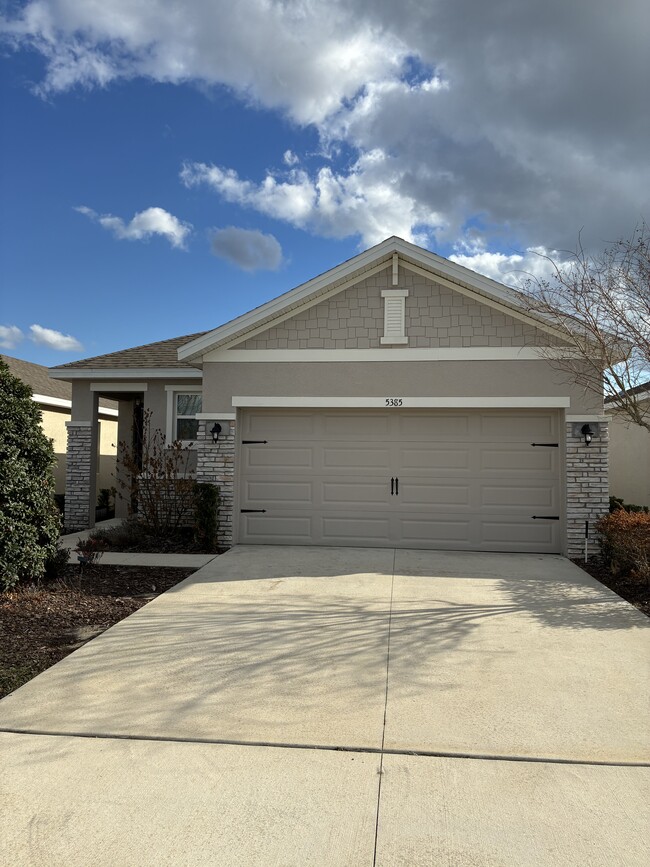 property at 5385 Sunshine Dr