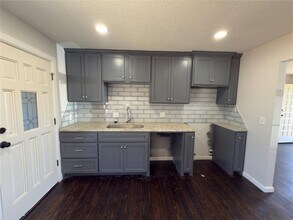 203 W Dale St in Norman, OK - Building Photo - Building Photo