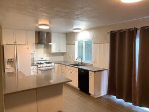 911 Shelduck Ct in Suisun City, CA - Building Photo - Building Photo