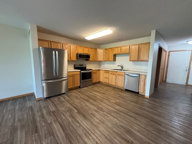 property at 309 Williamsburg Pl