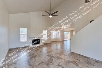 3460 W Sky Ridge Loop in Tucson, AZ - Building Photo - Building Photo