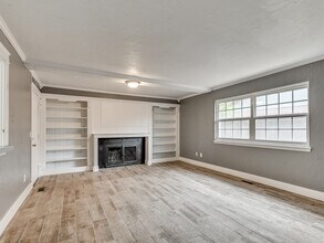 7704 Brookside Dr in Oklahoma City, OK - Building Photo - Building Photo