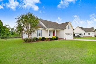 200 Poplar Knoll Rd in Pikeville, NC - Building Photo - Building Photo