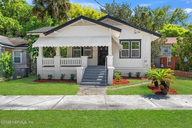 property at 34 W 23rd St
