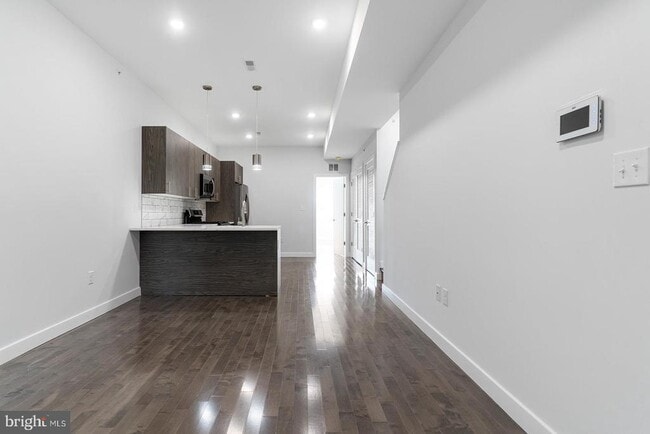 property at 1947 N 7th St