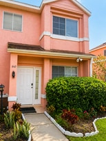 842 Monopoly Ct in Orlando, FL - Building Photo