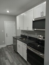 1204 S 35th St in Philadelphia, PA - Foto de edificio - Building Photo