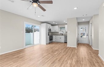 183 Maplewood Lp in Charleston, AR - Building Photo - Building Photo
