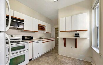 1230 Tatnall St in Wilmington, DE - Building Photo - Building Photo