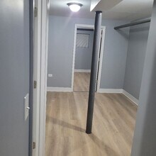 6842 S Merrill Ave in Chicago, IL - Building Photo - Building Photo