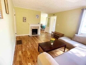 111 Bonaventure Ave in St John's, NL - Building Photo - Building Photo