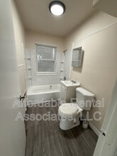 1560 S 10th St in Milwaukee, WI - Building Photo - Building Photo