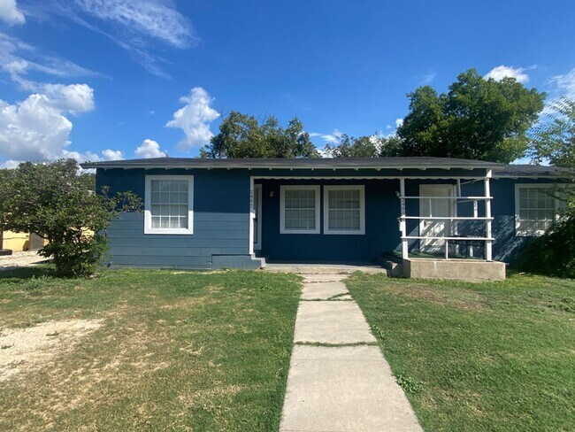 2457-2457 Cincinnati Ave in San Antonio, TX - Building Photo - Building Photo