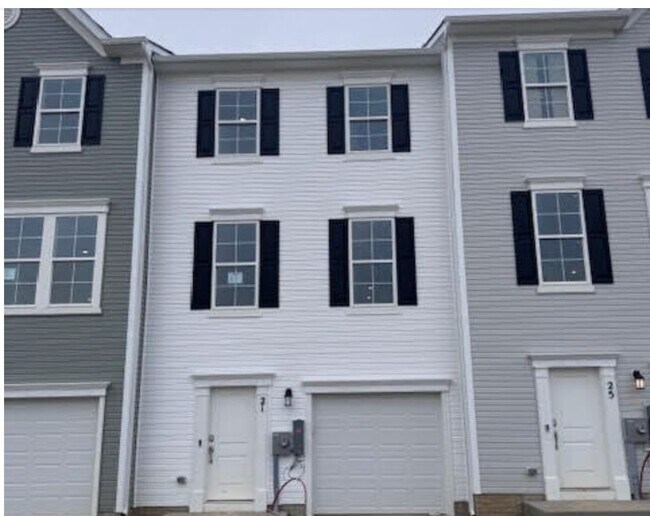 21 Canning Rd in Inwood, WV - Building Photo - Building Photo