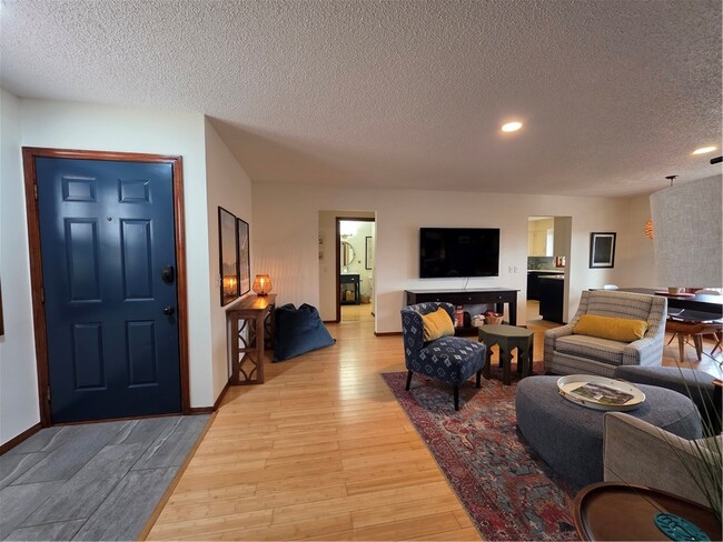 11 Folkingham Ln in Bella Vista, AR - Building Photo - Building Photo