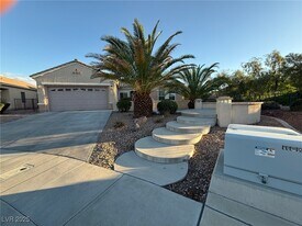 3091 Monroe Park Rd in Henderson, NV - Building Photo