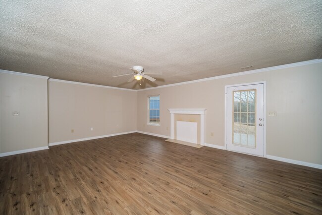 113 Champions Green Dr in Madison, AL - Building Photo - Building Photo