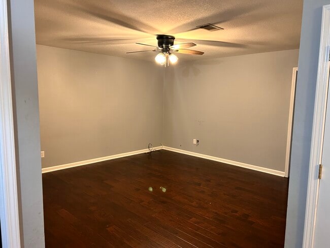 426 Larkspur Ct in Niceville, FL - Building Photo - Building Photo